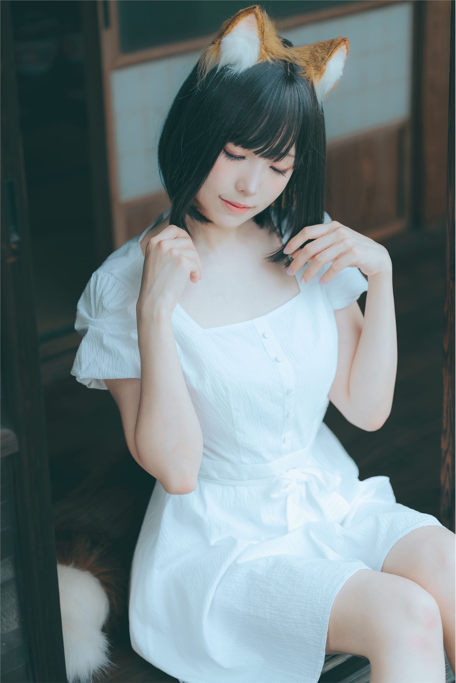 ElyEE Vol.117 2023 July B-Dongitsune~White dress fox girl in white dress(4)